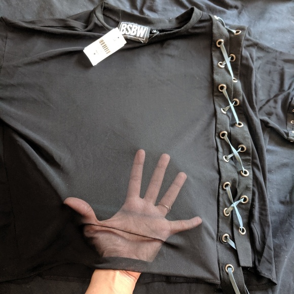 LF Sheer detailed Top - Picture 5 of 6